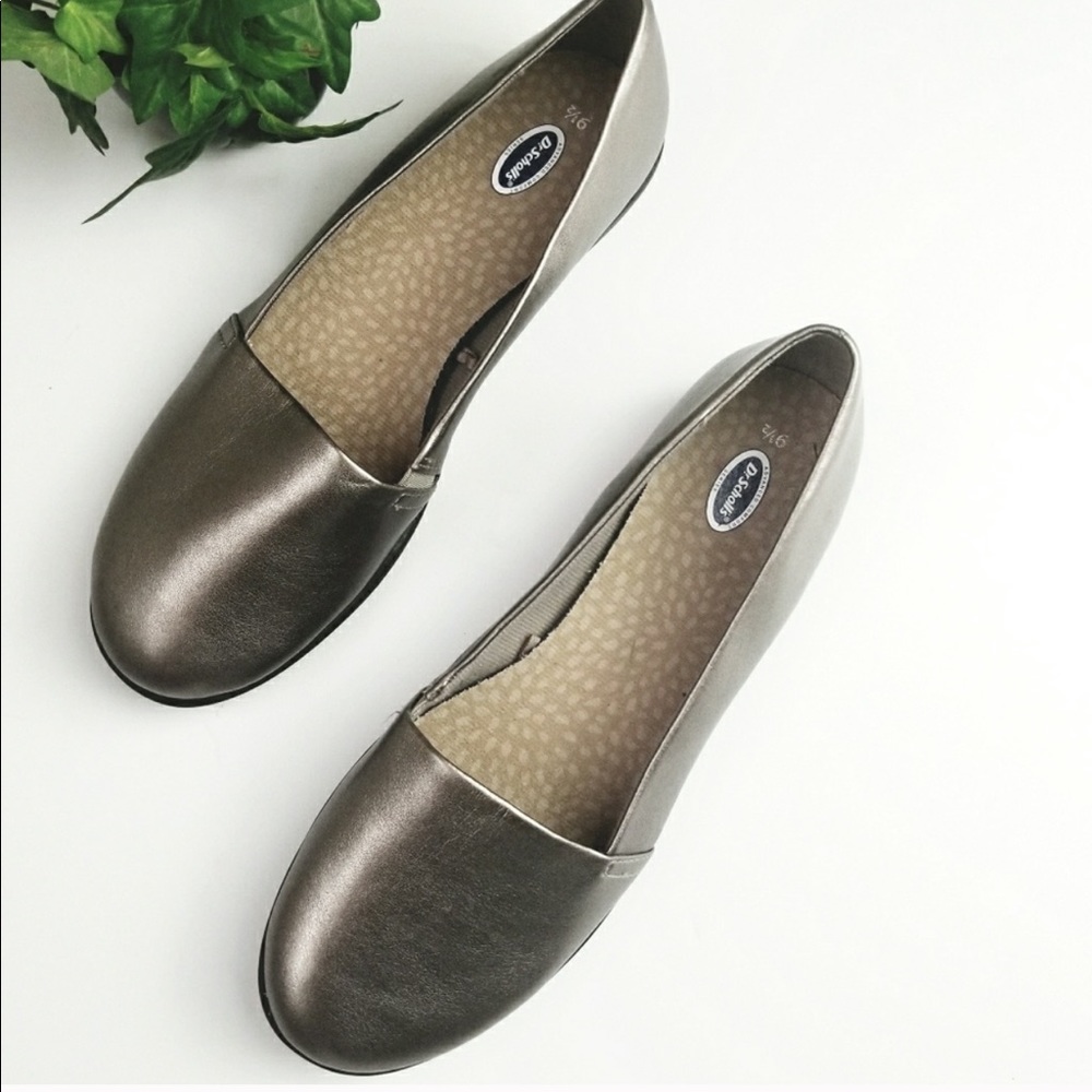 Dr Scholl’s metallic bronze flat